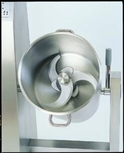 ROBOT COUPE Cutter Mixer 45L R45 -Furnabrew kitchen store RCR45 3 500x613 1